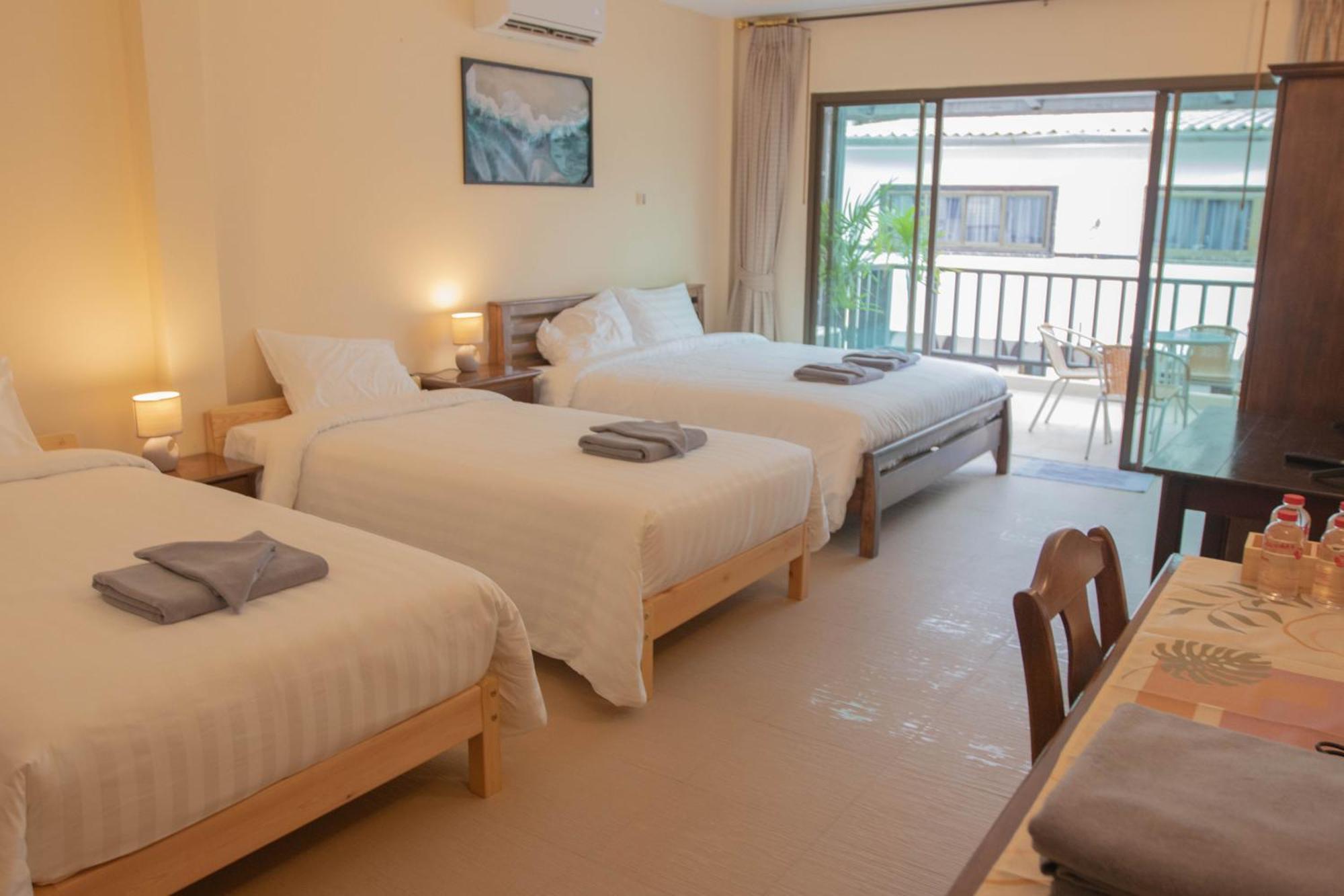 Maiiam Guesthouse Patong Exterior photo